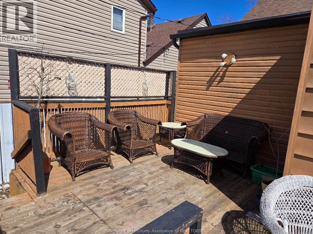 1175 CAMPBELL - 29