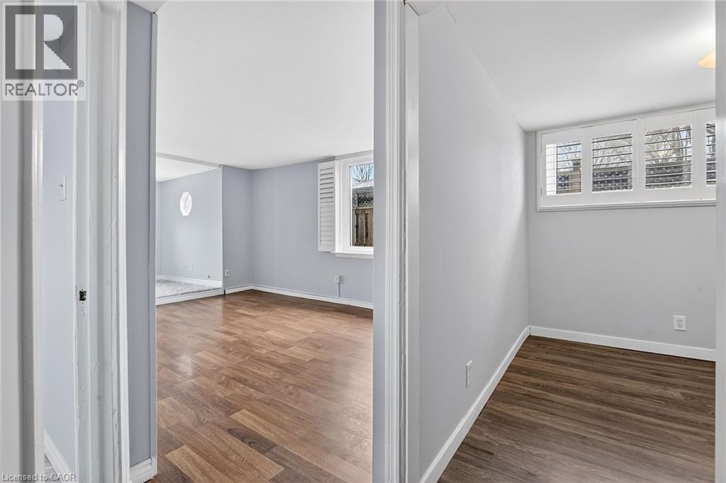 93 WALNUT Street, Brantford, Ontario, N3T1H3 — Photo 10