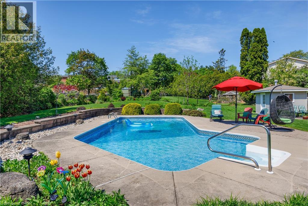 2174 WINCHESTER Court, Burlington, Ontario, L7P3K7 — Photo 6