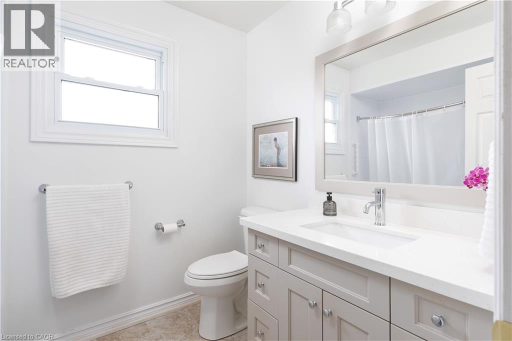 2174 WINCHESTER Court, Burlington, Ontario, L7P3K7 — Photo 26