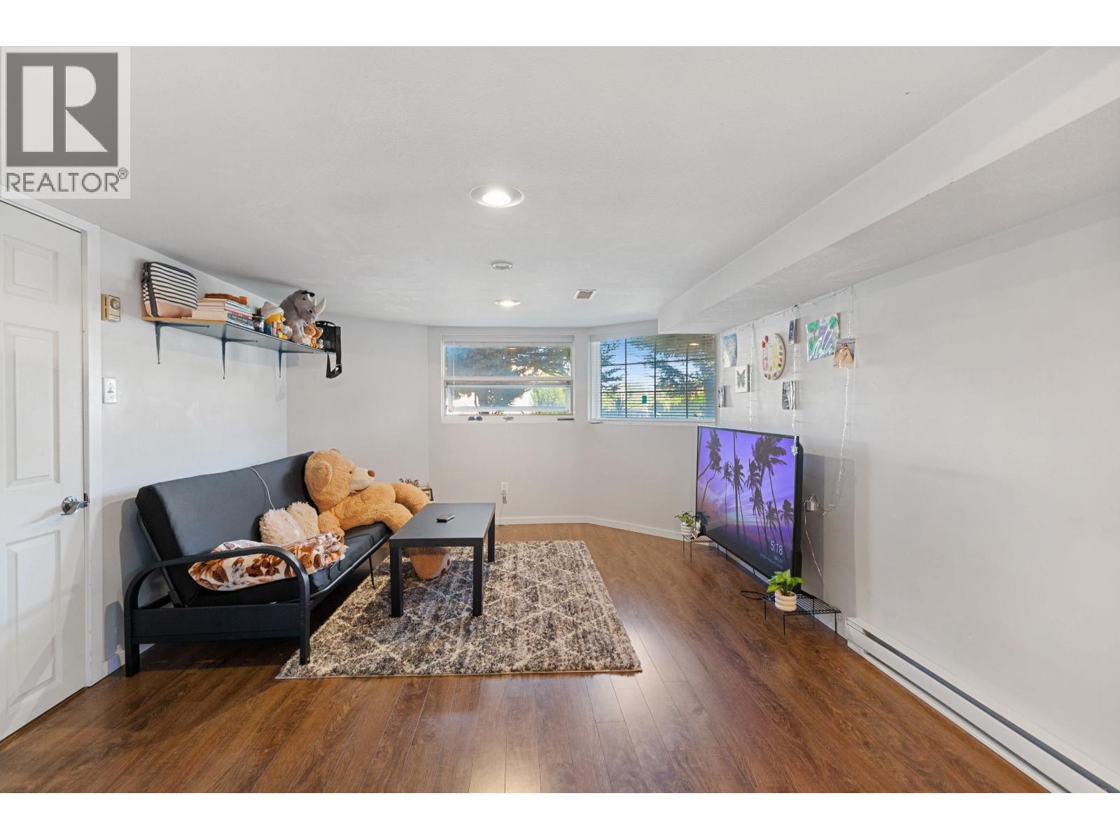 7491 SOUTHRIDGE AVENUE - 22