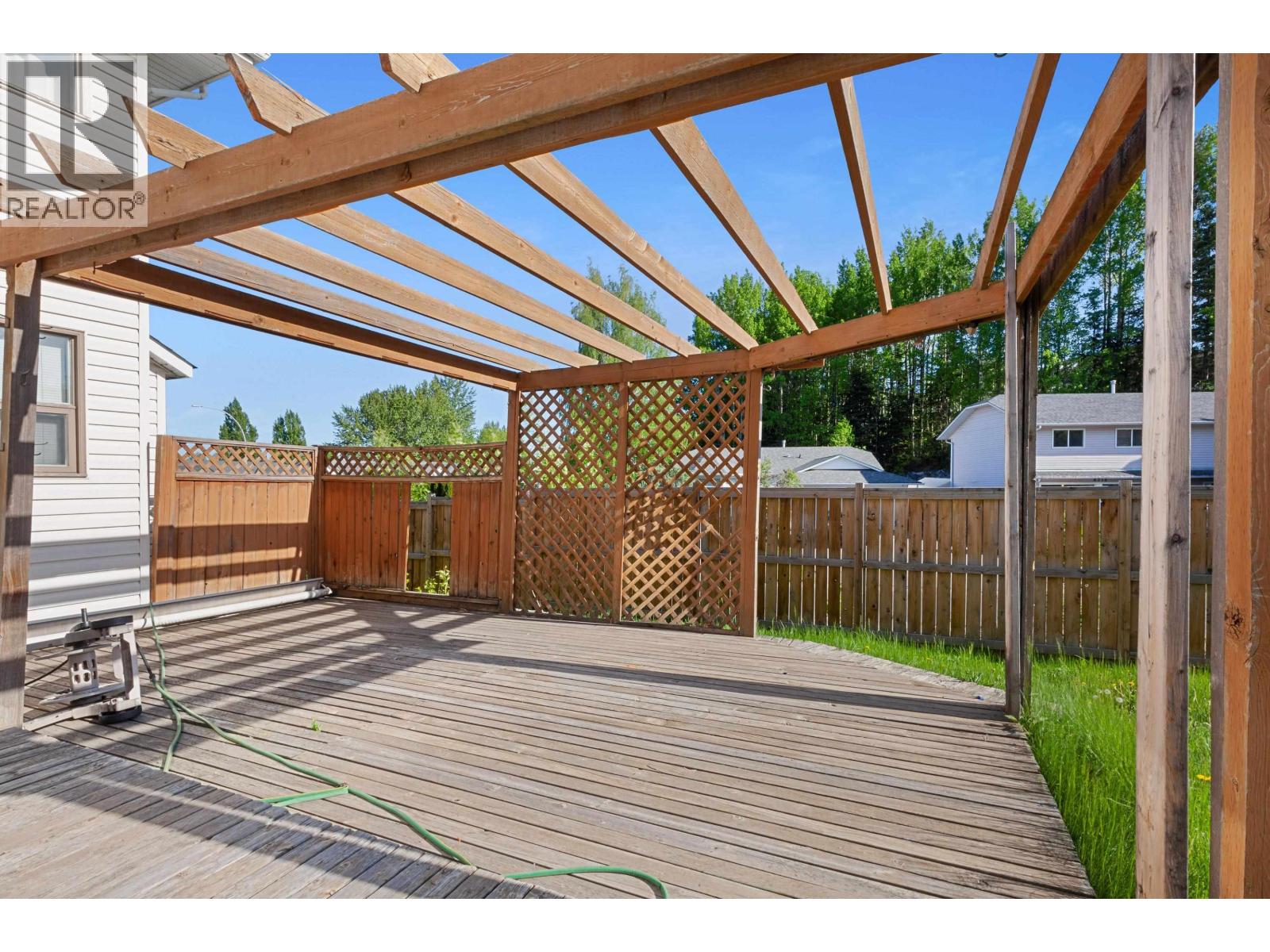 7491 SOUTHRIDGE AVENUE - 34