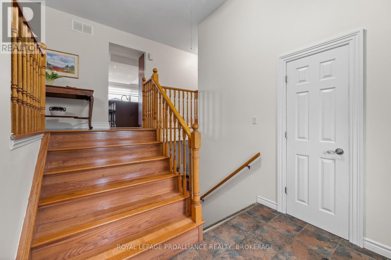 1048 PALMERSTON CRESCENT - 16