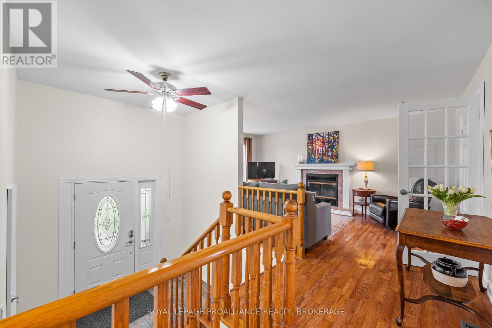 1048 PALMERSTON CRESCENT - 18