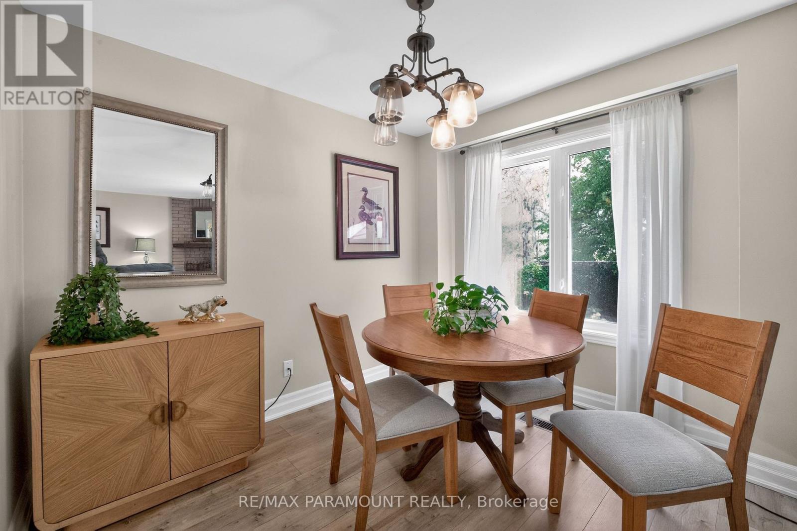 186 WEYBRIDGE TRAIL - 10