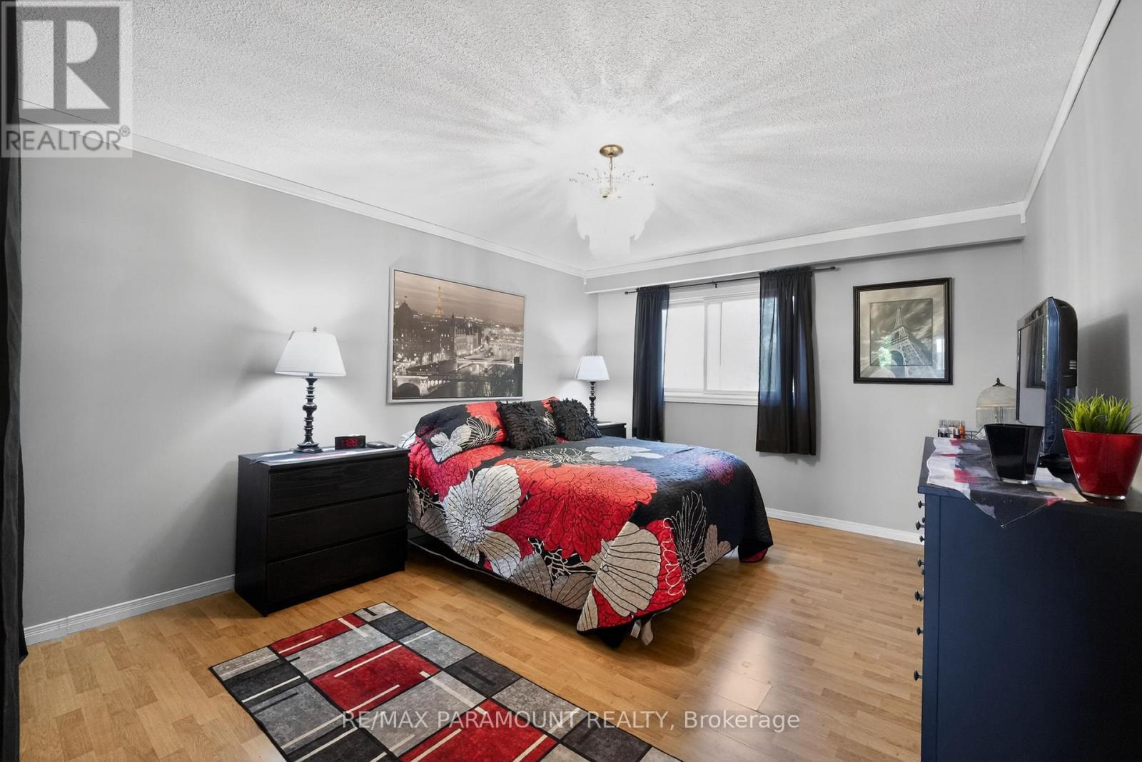 186 WEYBRIDGE TRAIL - 23