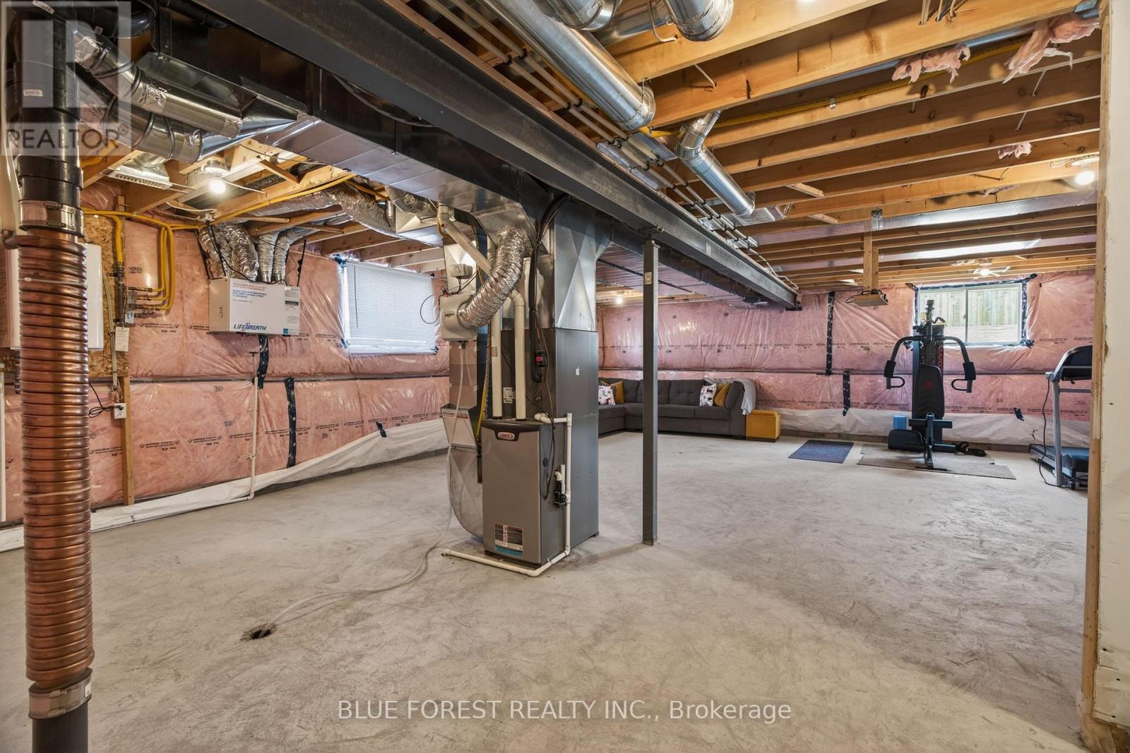 1365 SANDBAR STREET - 31
