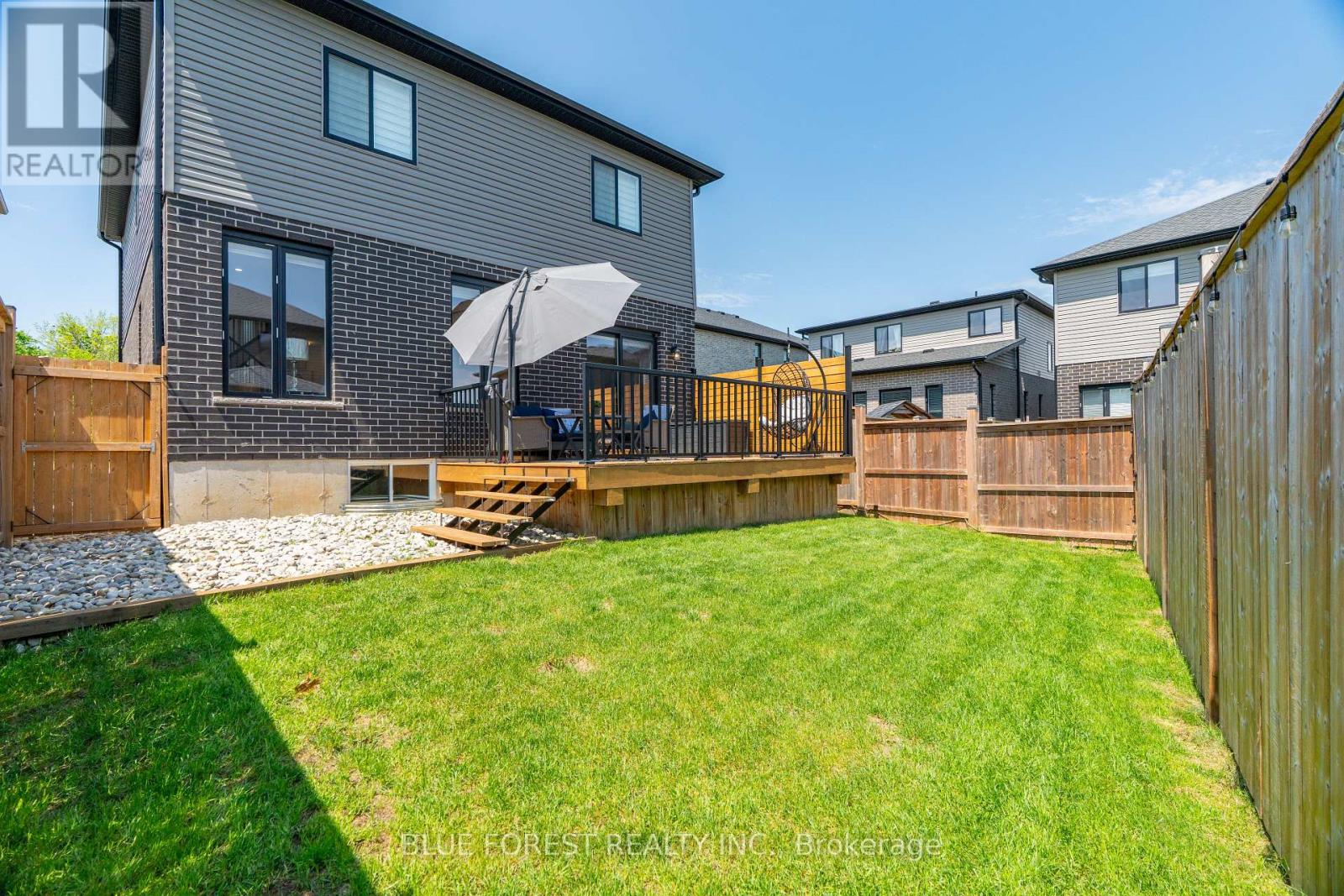 1365 SANDBAR STREET - 38
