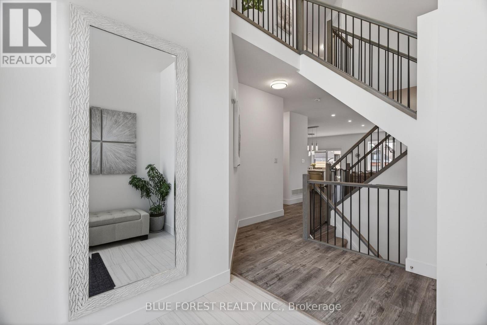 1365 SANDBAR STREET - 4