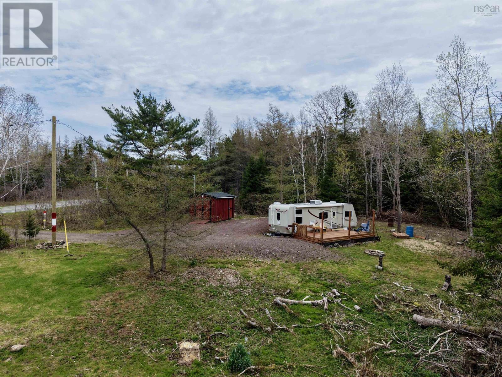Property 2 of 16 of 7758 Highway 4