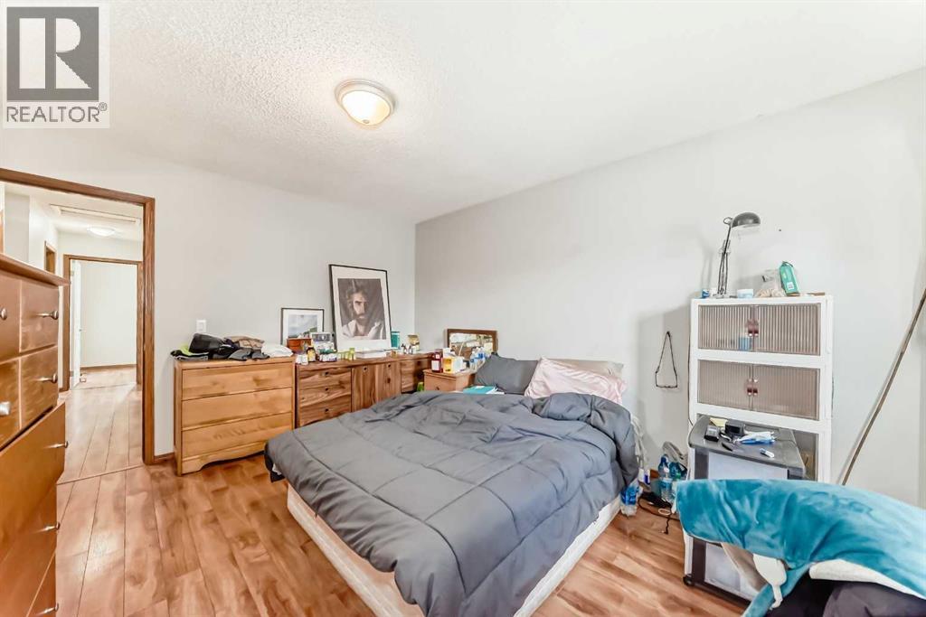 179 Hawkwood Boulevard NW - 20