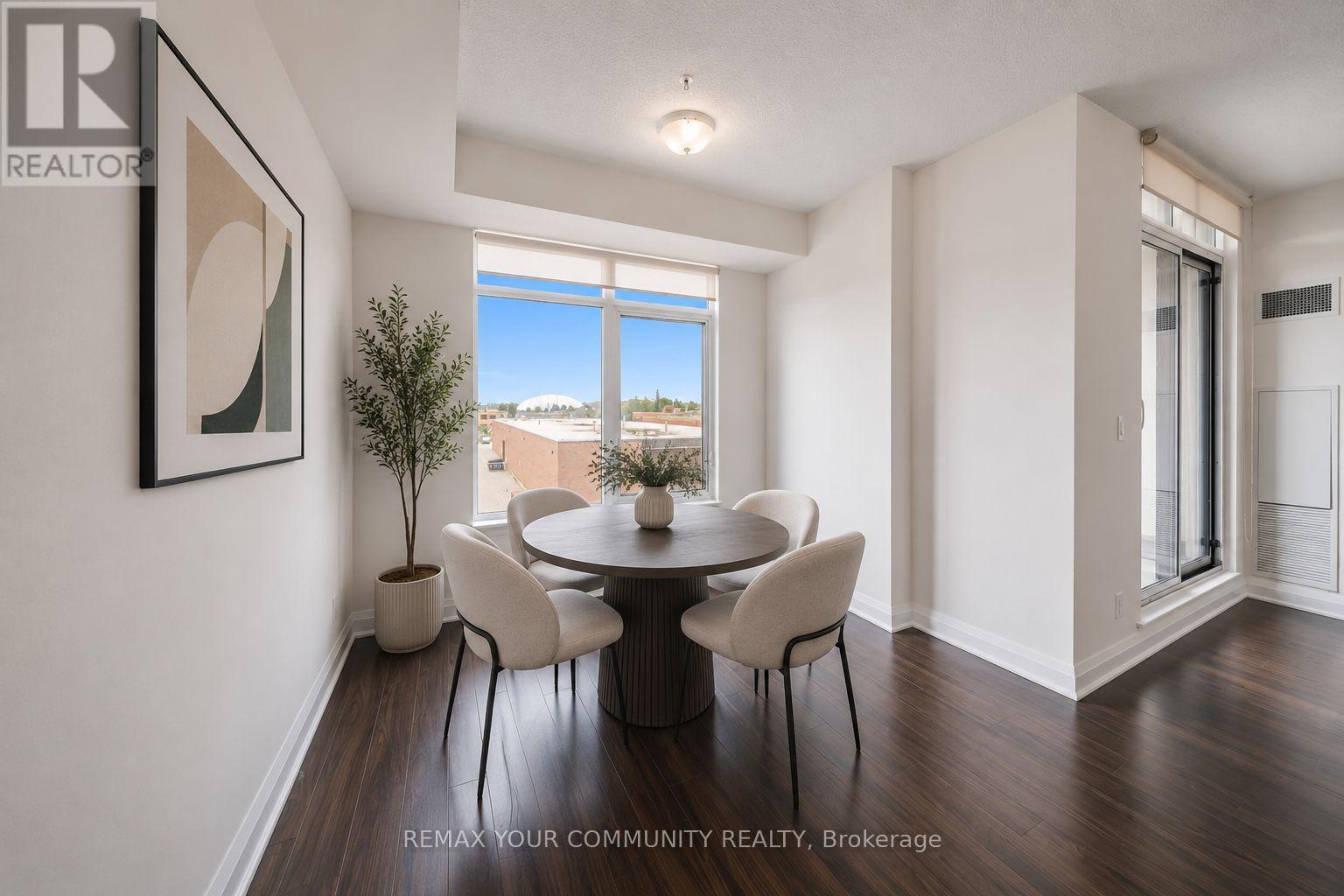 #315 24 WOODSTREAM BOULEVARD - 3
