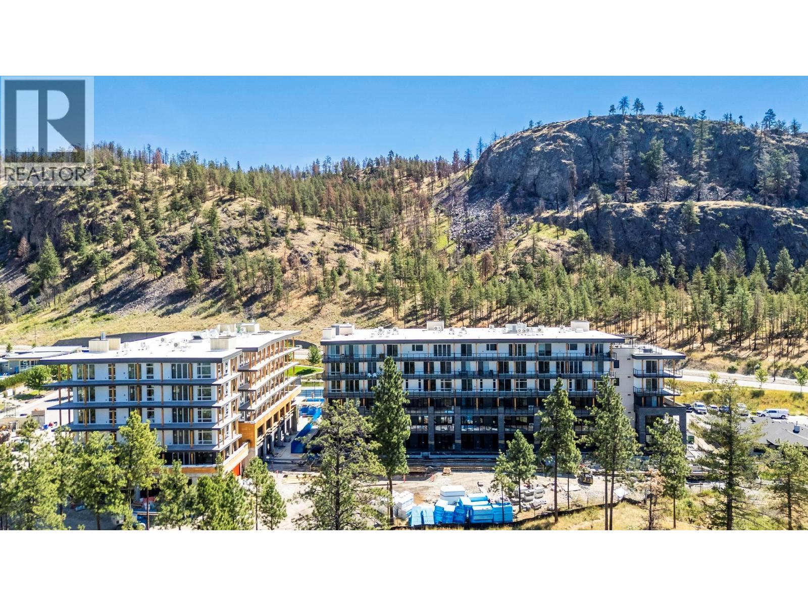 202 9652 Benchland Drive, Lake Country