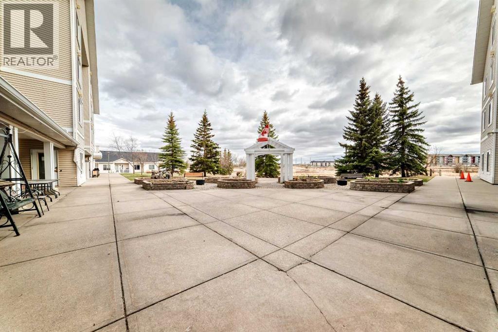 #223 305 1 Avenue NW - 30