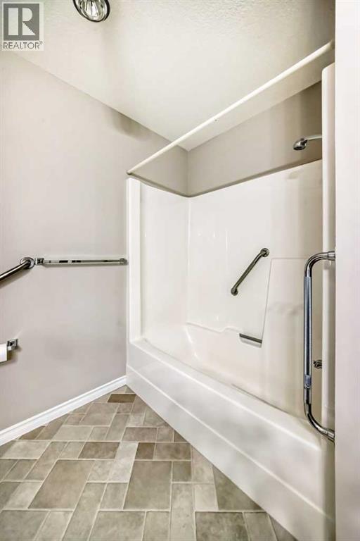 #223 305 1 Avenue NW - 23