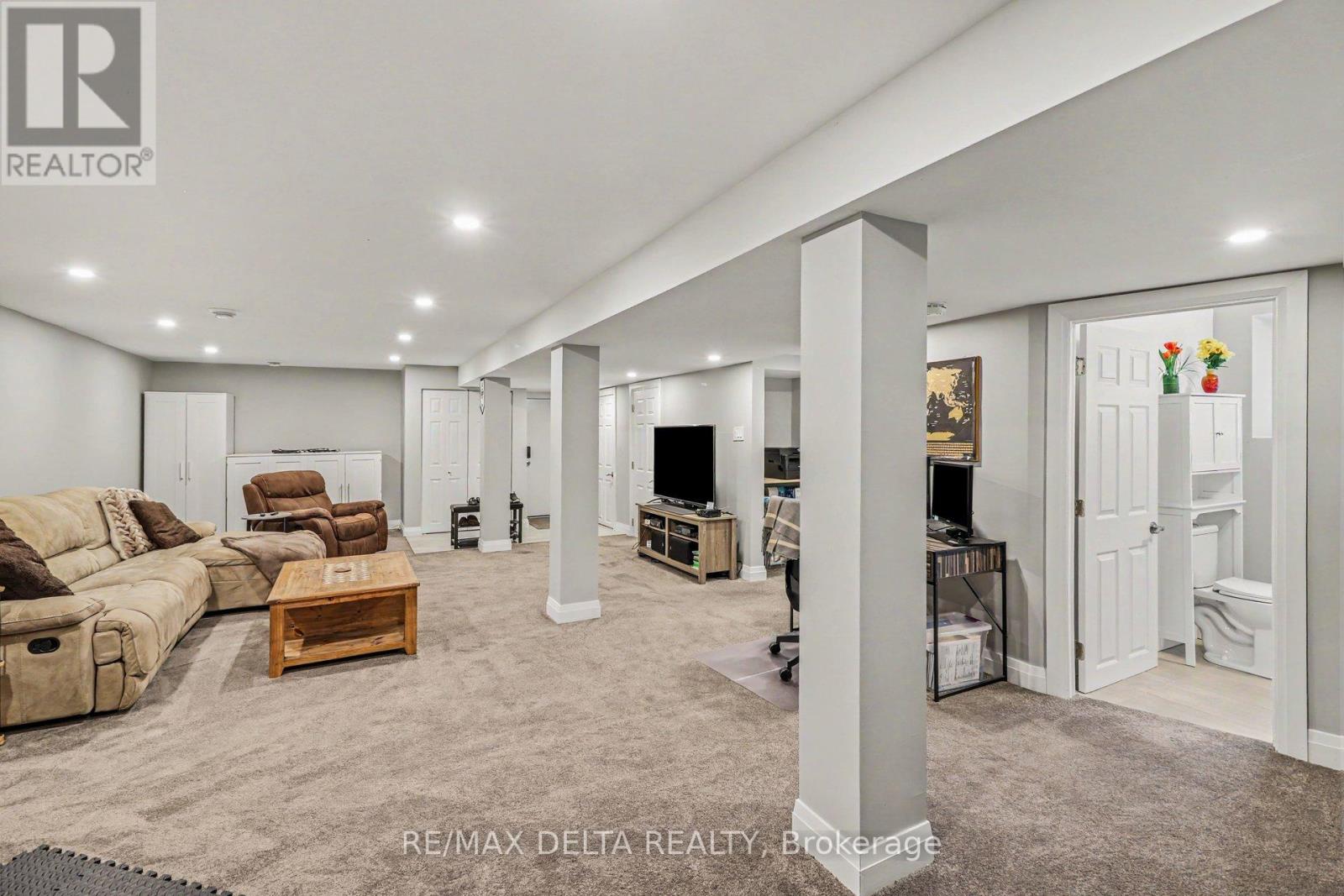 1363 GERALD STREET - 23
