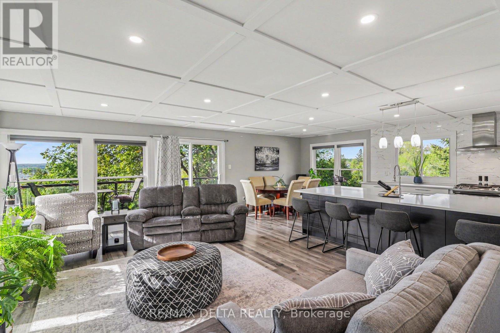 1363 GERALD STREET - 7