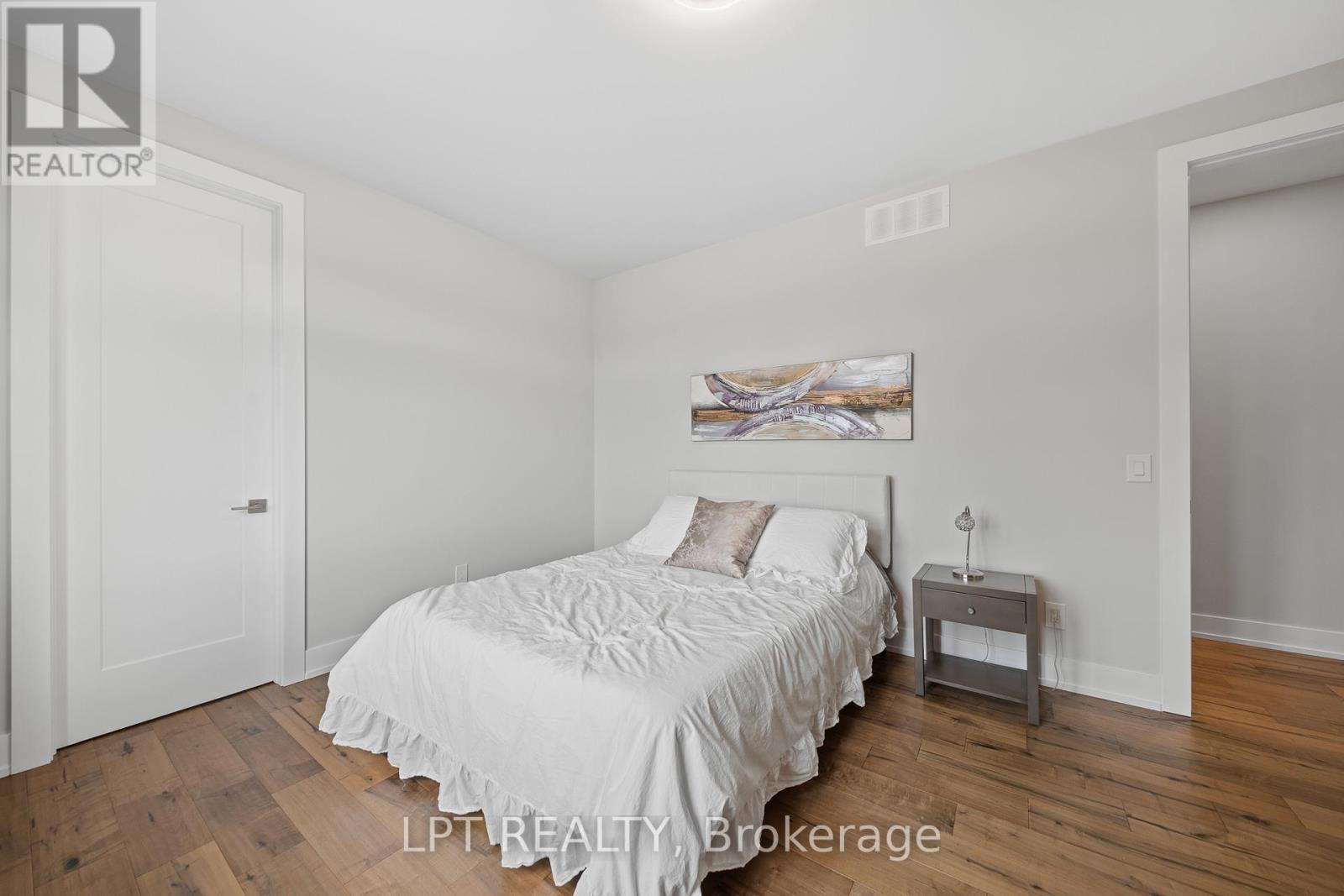 589 SHOREWAY DRIVE - 29