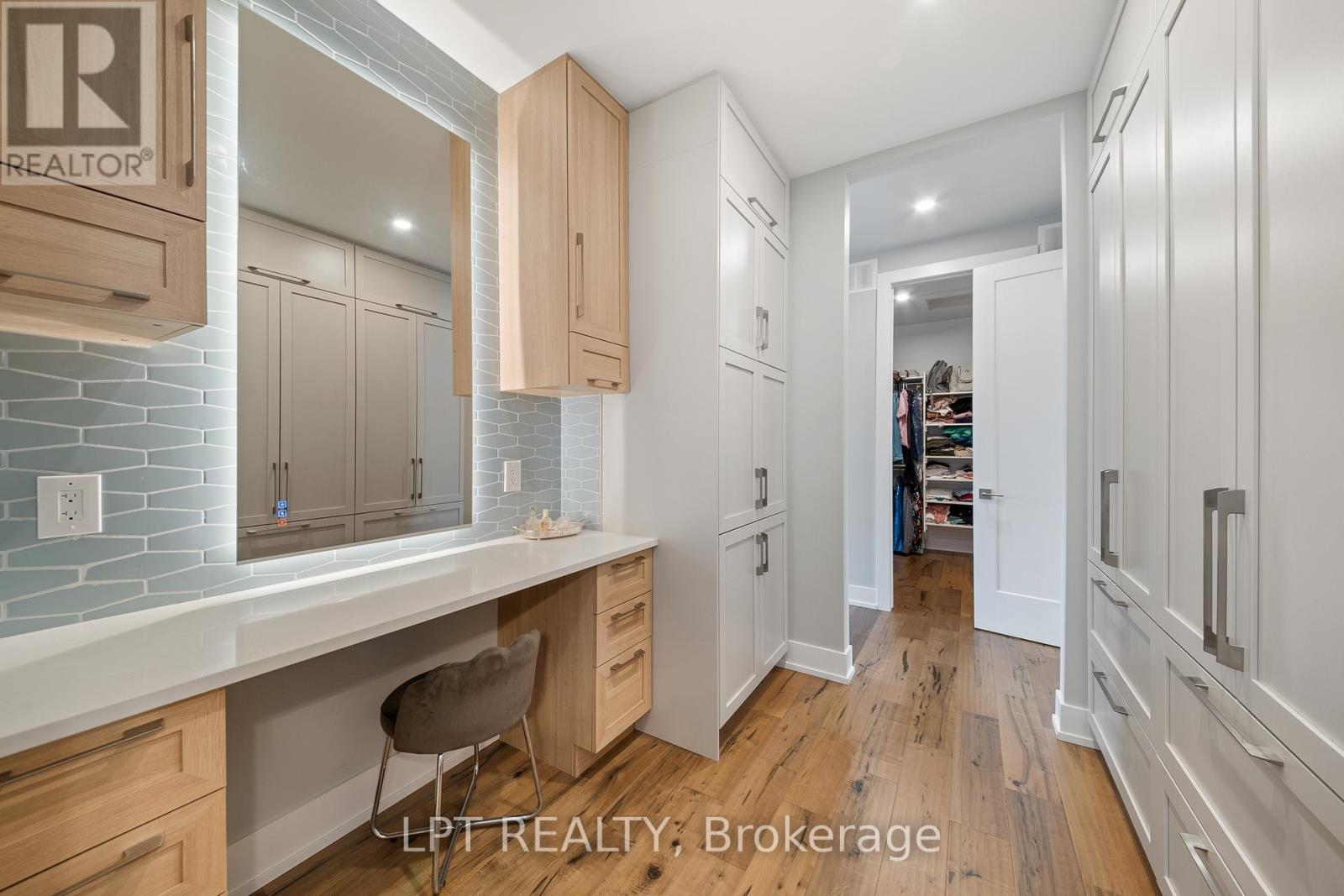 589 SHOREWAY DRIVE - 38