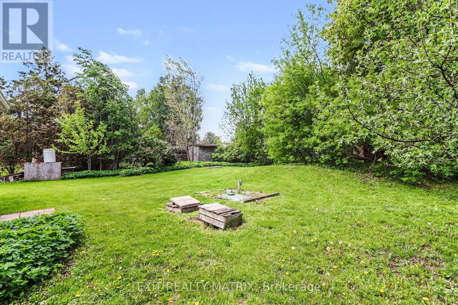 4122 BROADWAY STREET - 21