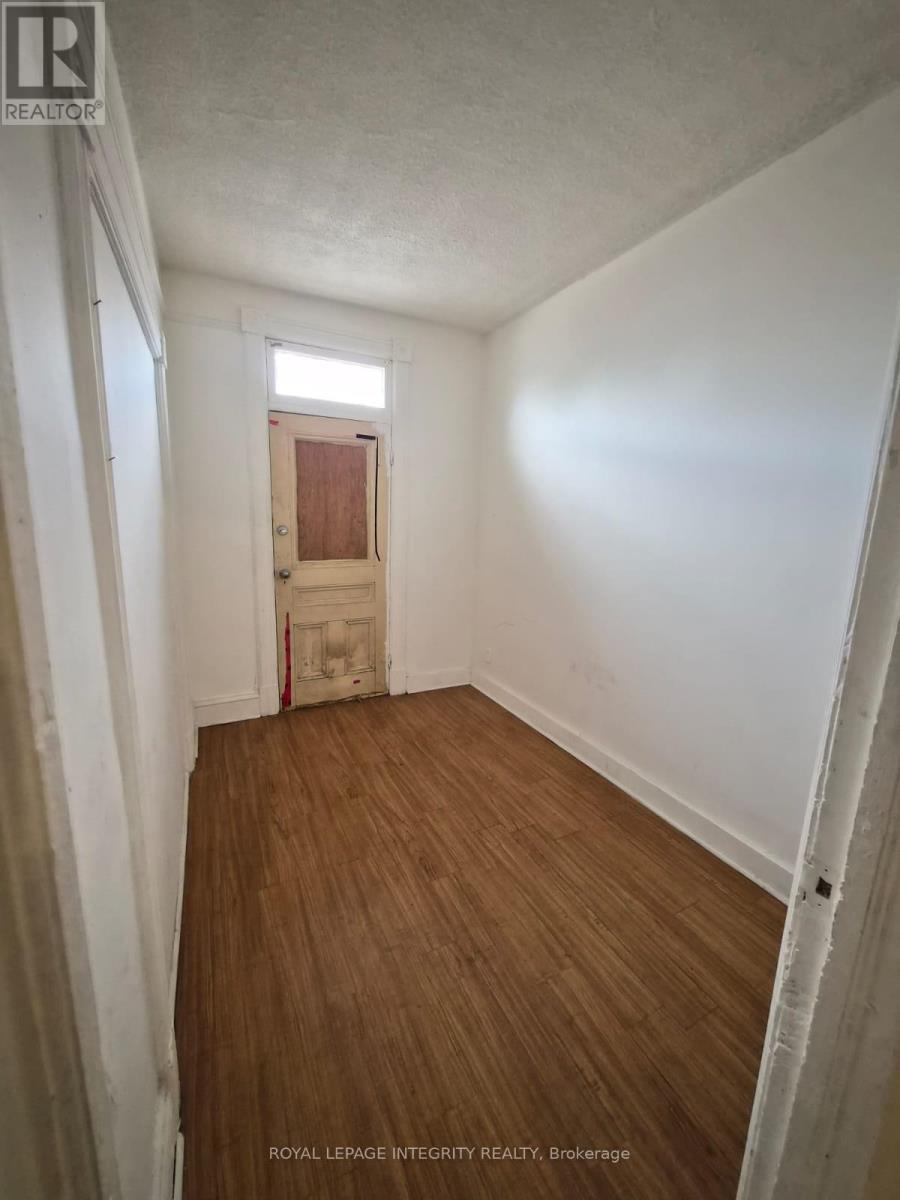 604-606 SOMERSET STREET W - 21