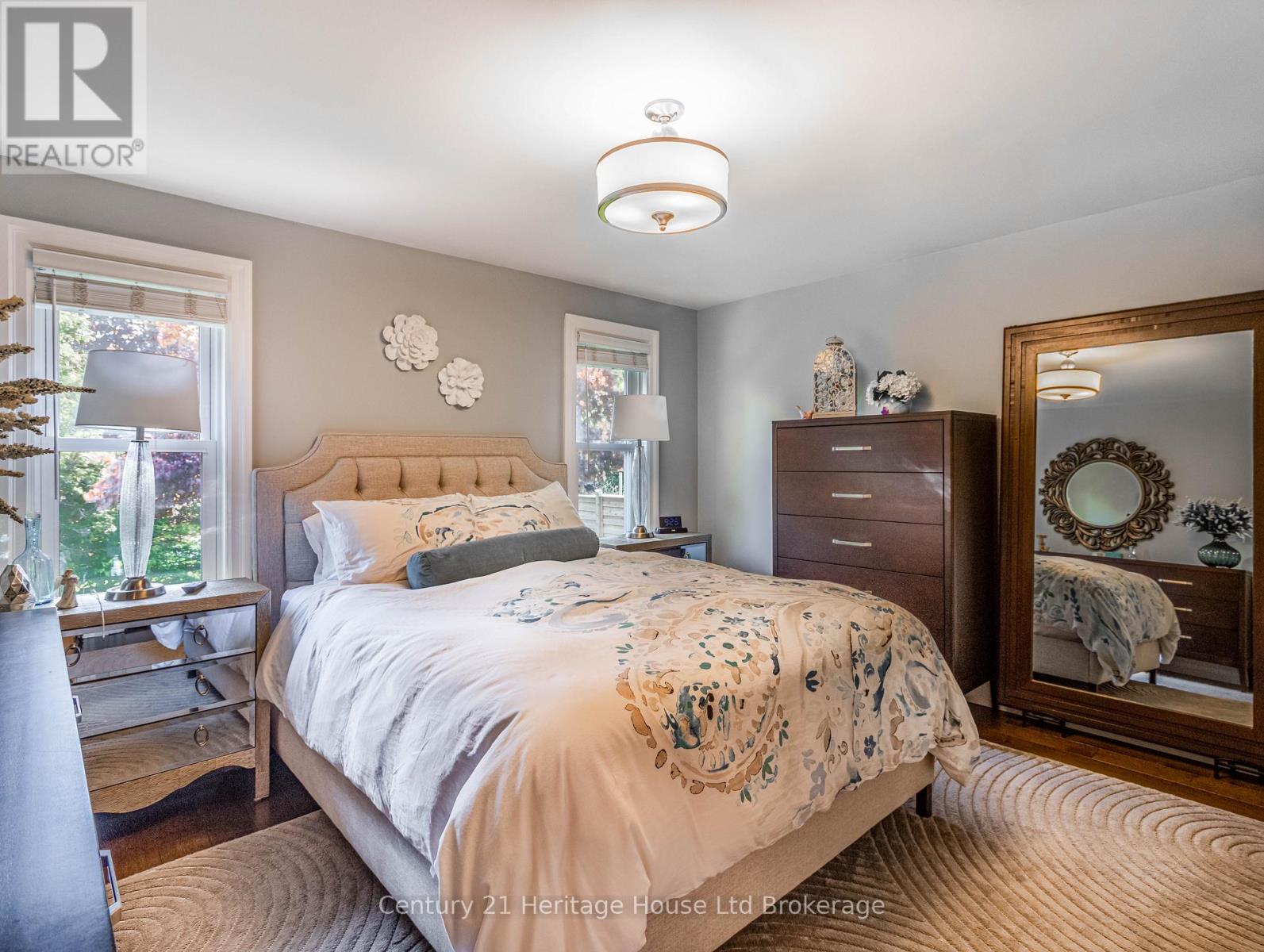 11 MILLARD STREET - 27