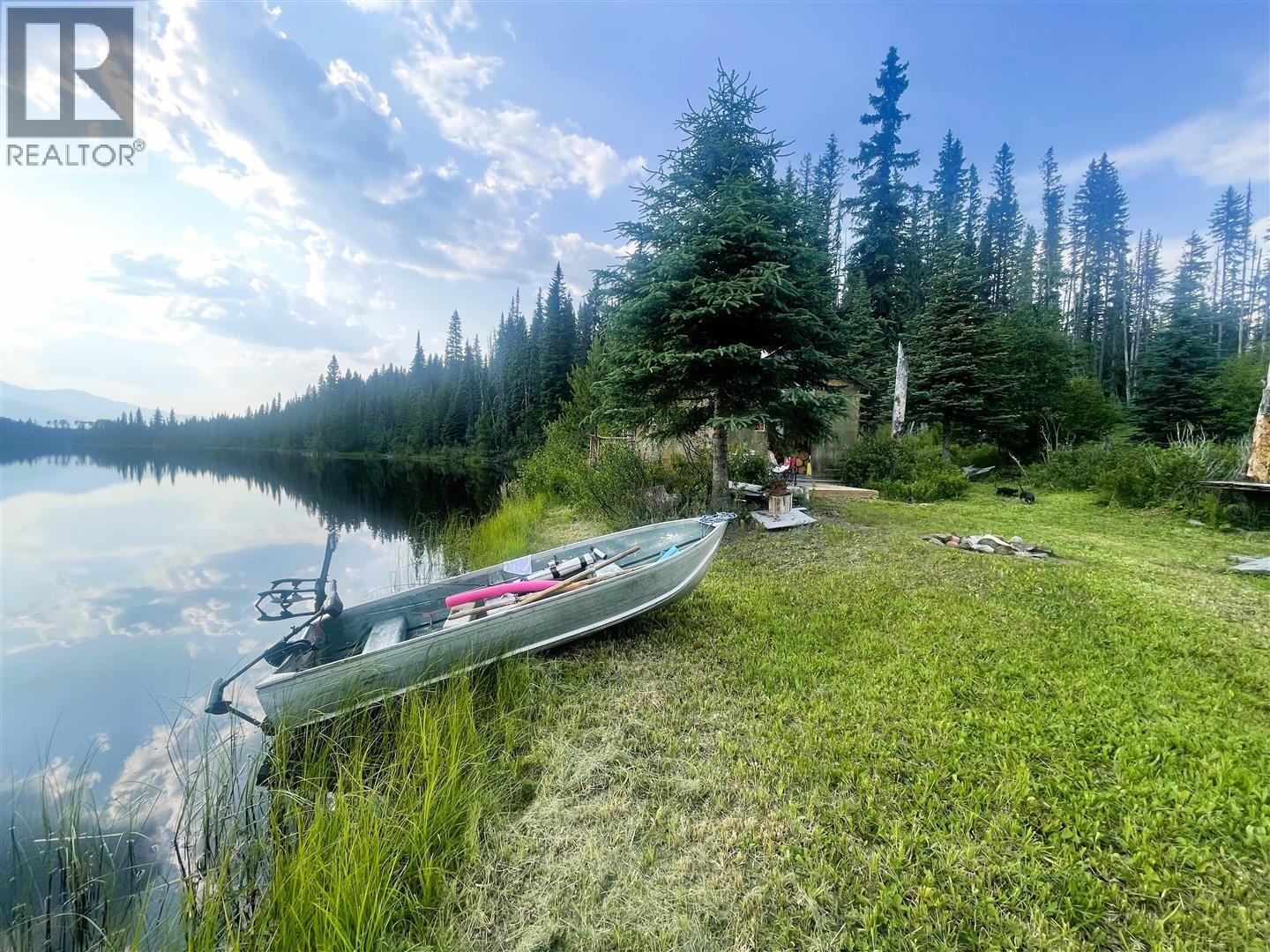 5900 BOWRON LAKE ROAD - 10