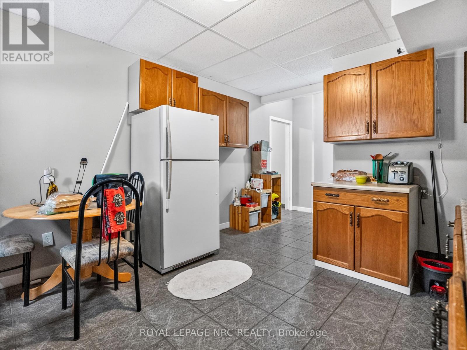 478 EAST MAIN STREET - 18