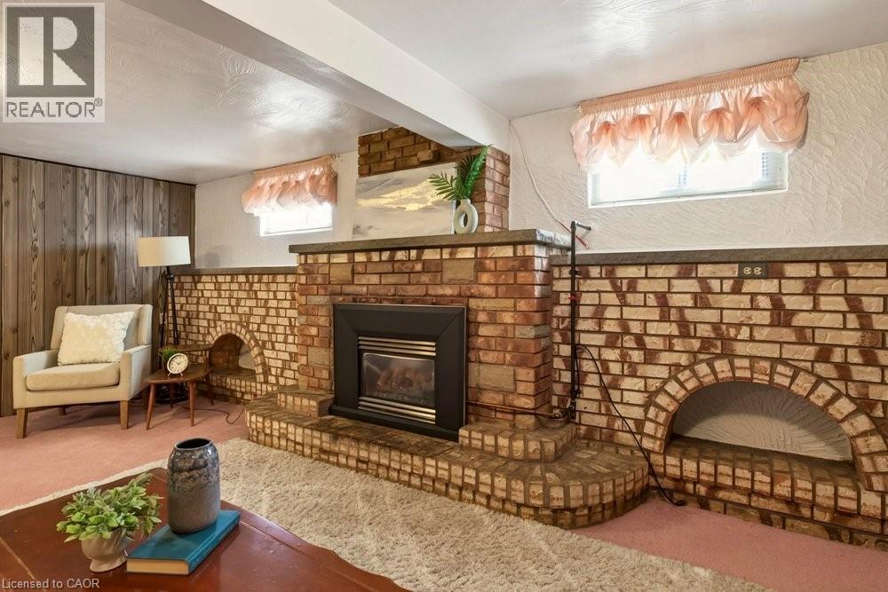 381 RED OAK Avenue, Stoney Creek, Ontario, L8E2C5 — Photo 5