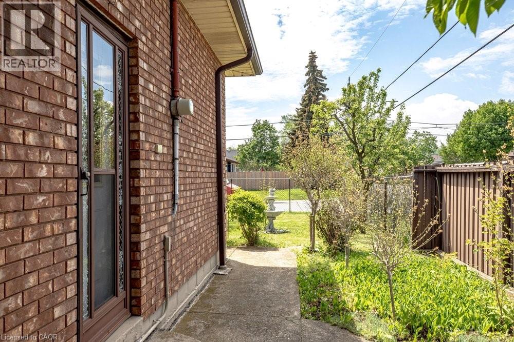 381 RED OAK Avenue, Stoney Creek, Ontario, L8E2C5 — Photo 47