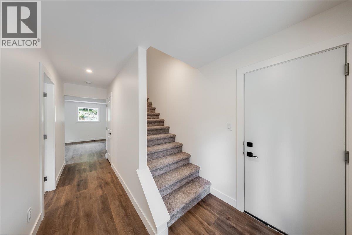 2808 1st Avenue, Castlegar