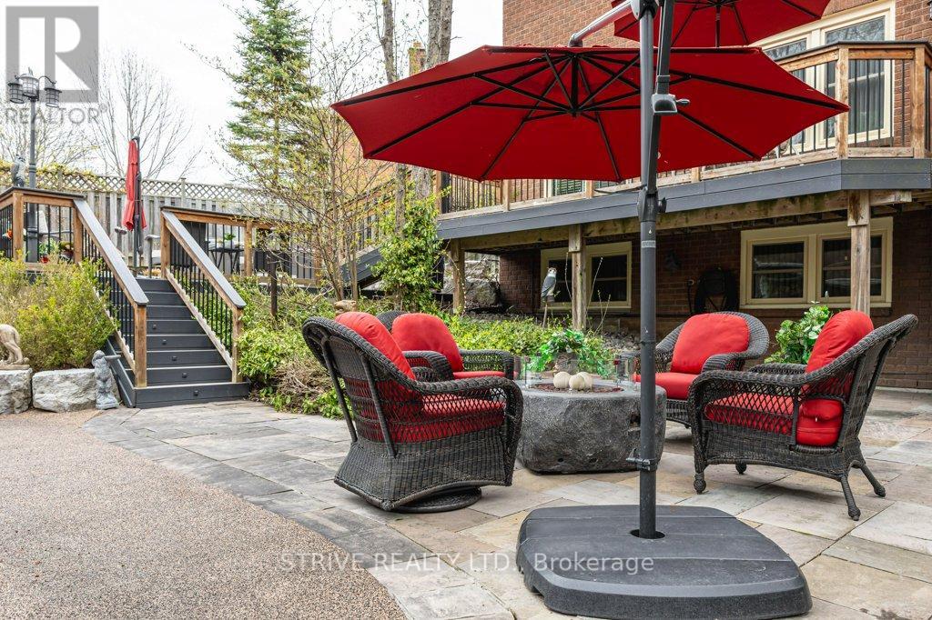 59 BLACKCREEK TRAIL - 40