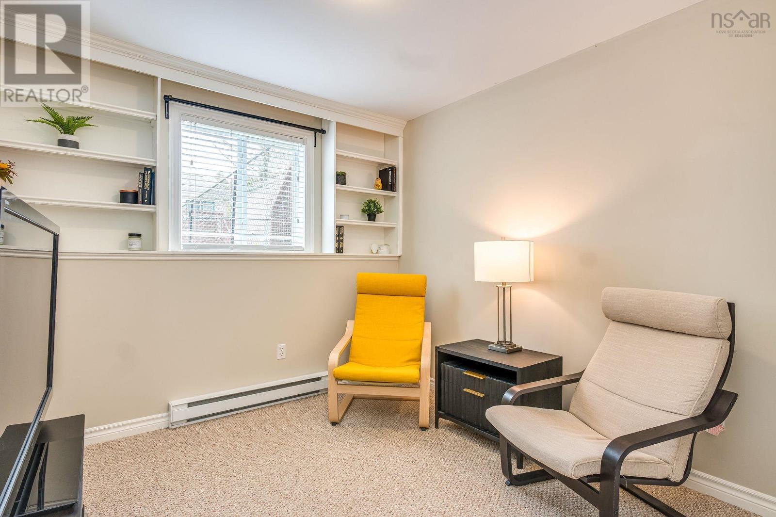 Property 13 of 25 of 18 Batten Crescent