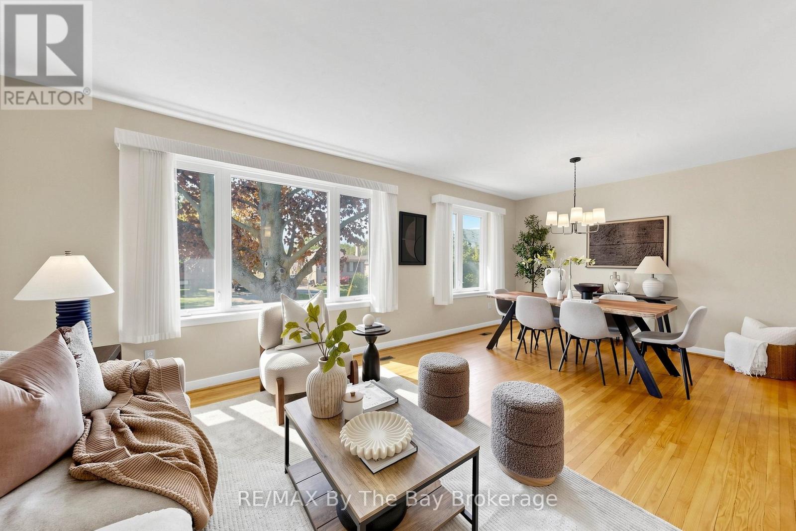33 ADA CRESCENT - 5