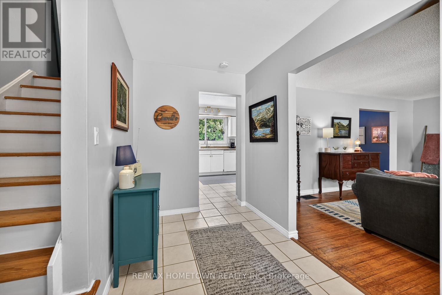 512 LAURIER BOULEVARD - 13