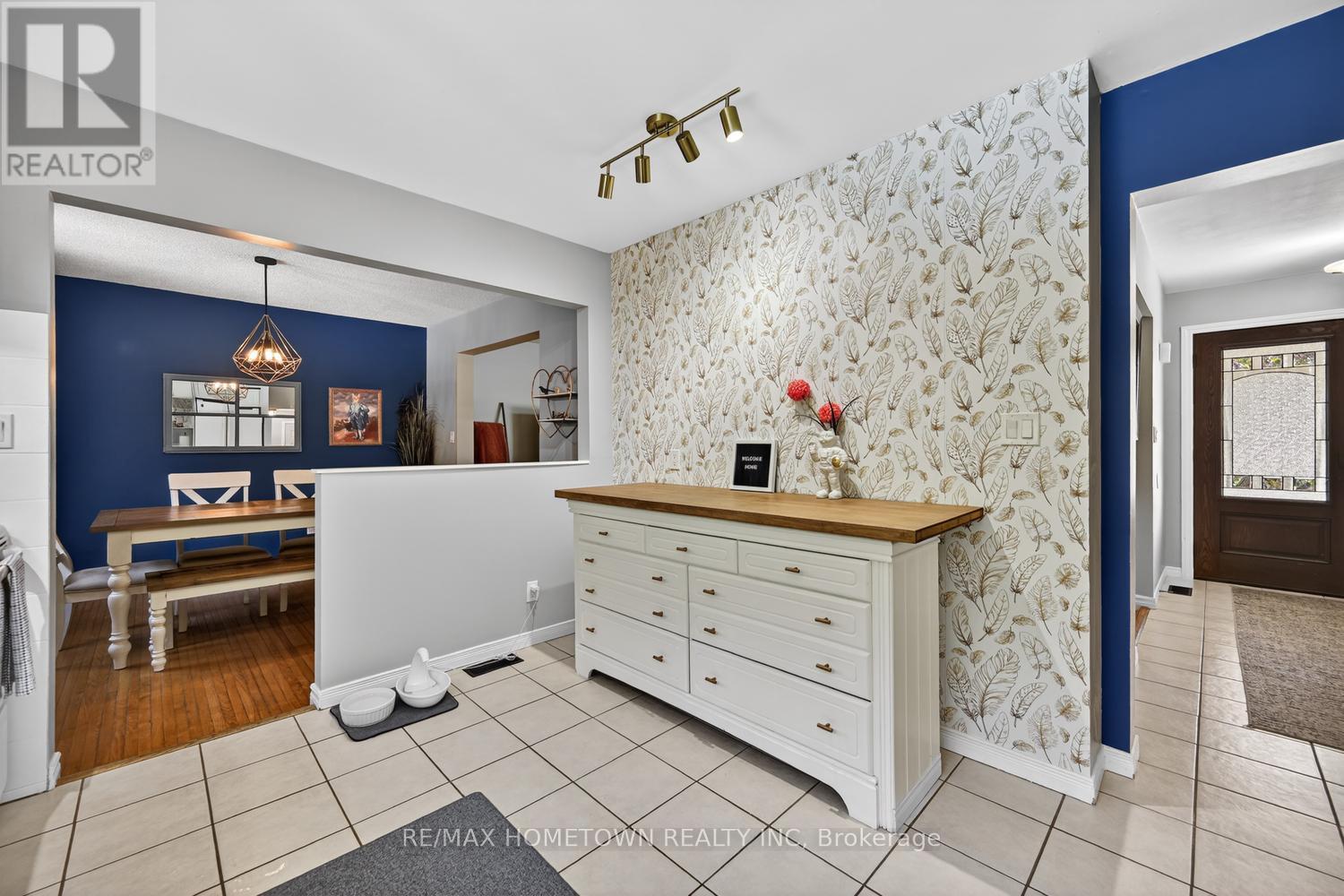 512 LAURIER BOULEVARD - 20