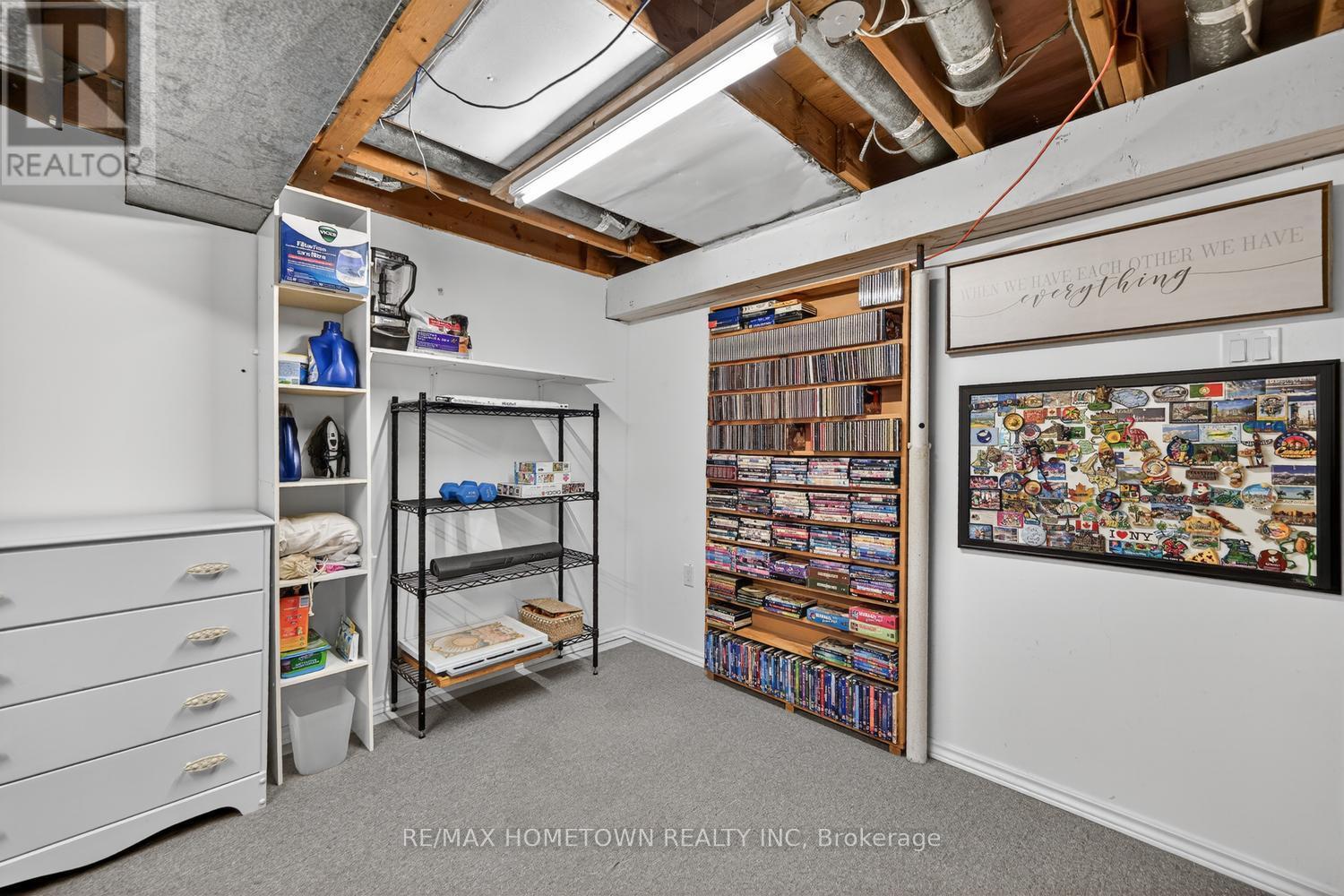 512 LAURIER BOULEVARD - 38