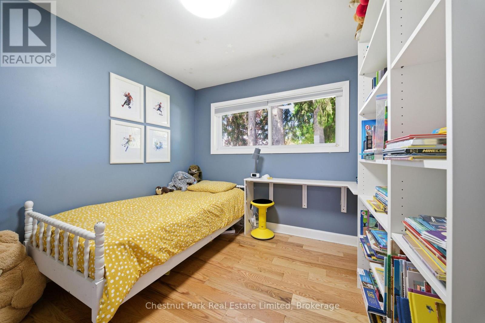 32 BARKER STREET - 26