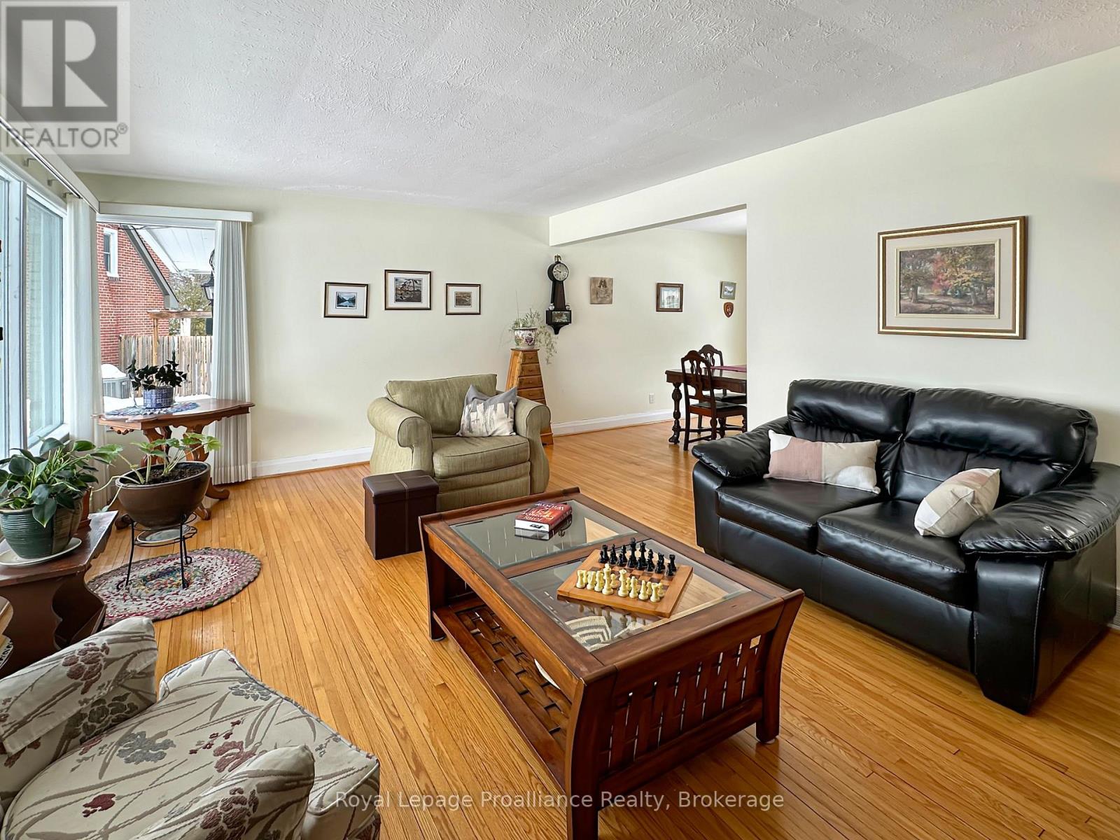 7 EASTWOOD PARK DRIVE - 7