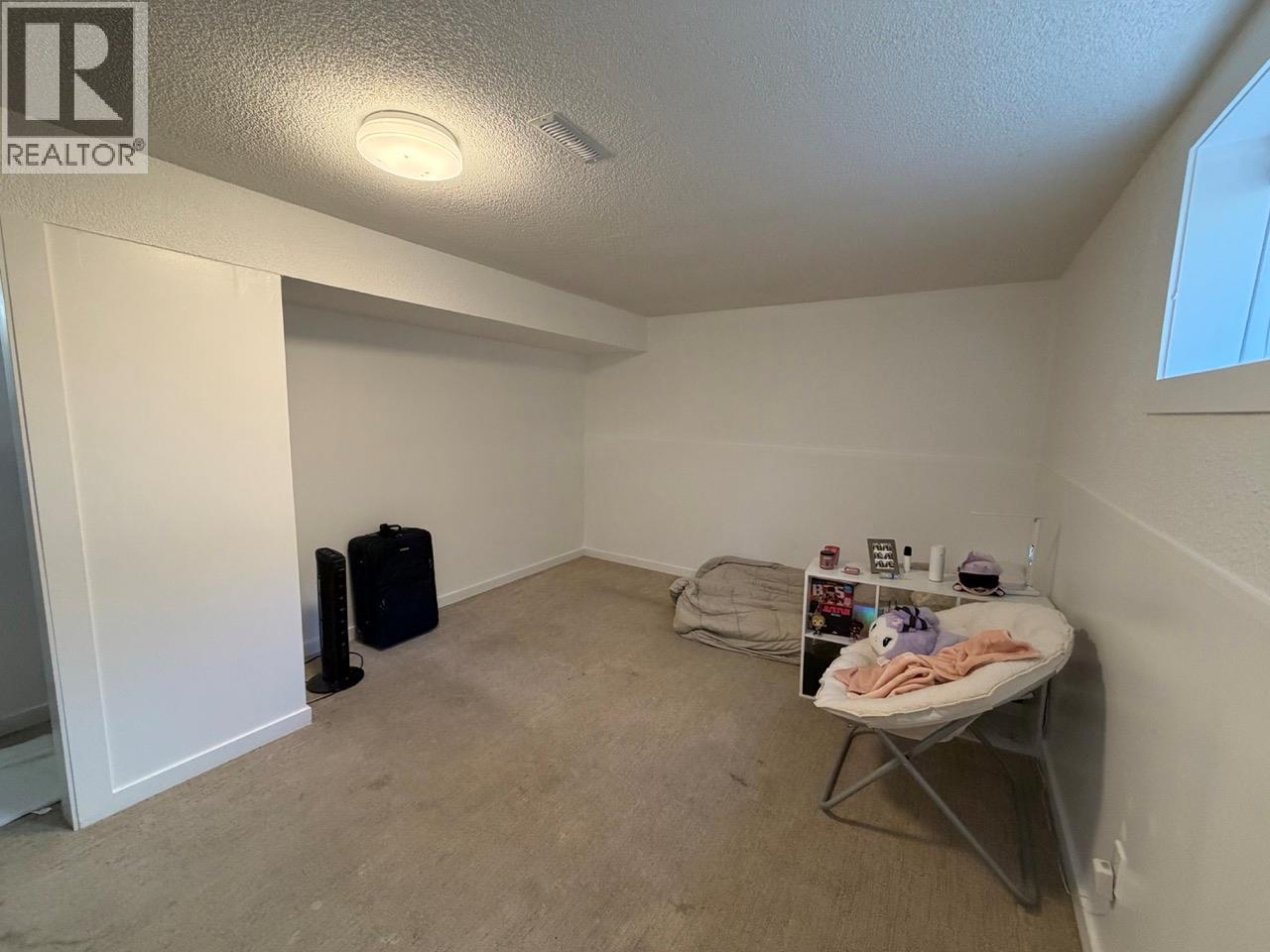467 Clifton Road, Kelowna
