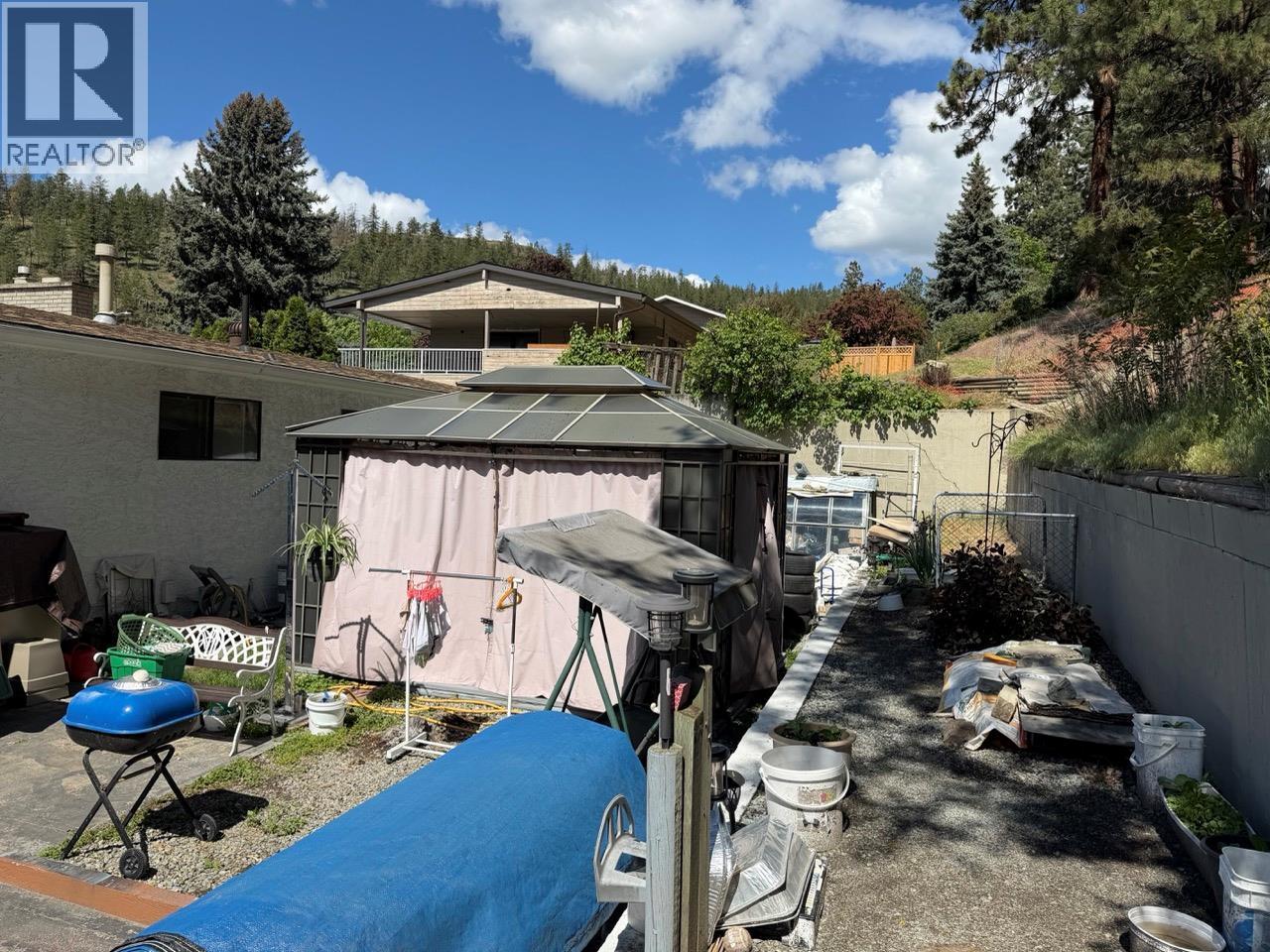 467 Clifton Road, Kelowna