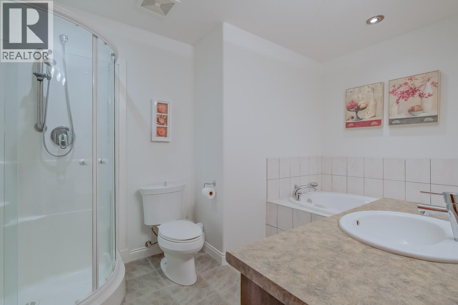 408 250 MARINA Way, Penticton