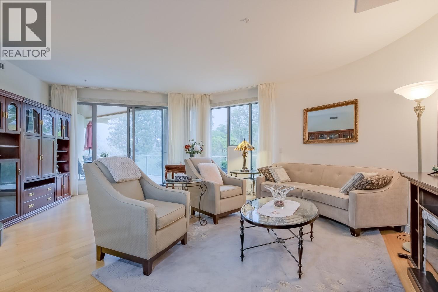 408 250 MARINA Way, Penticton