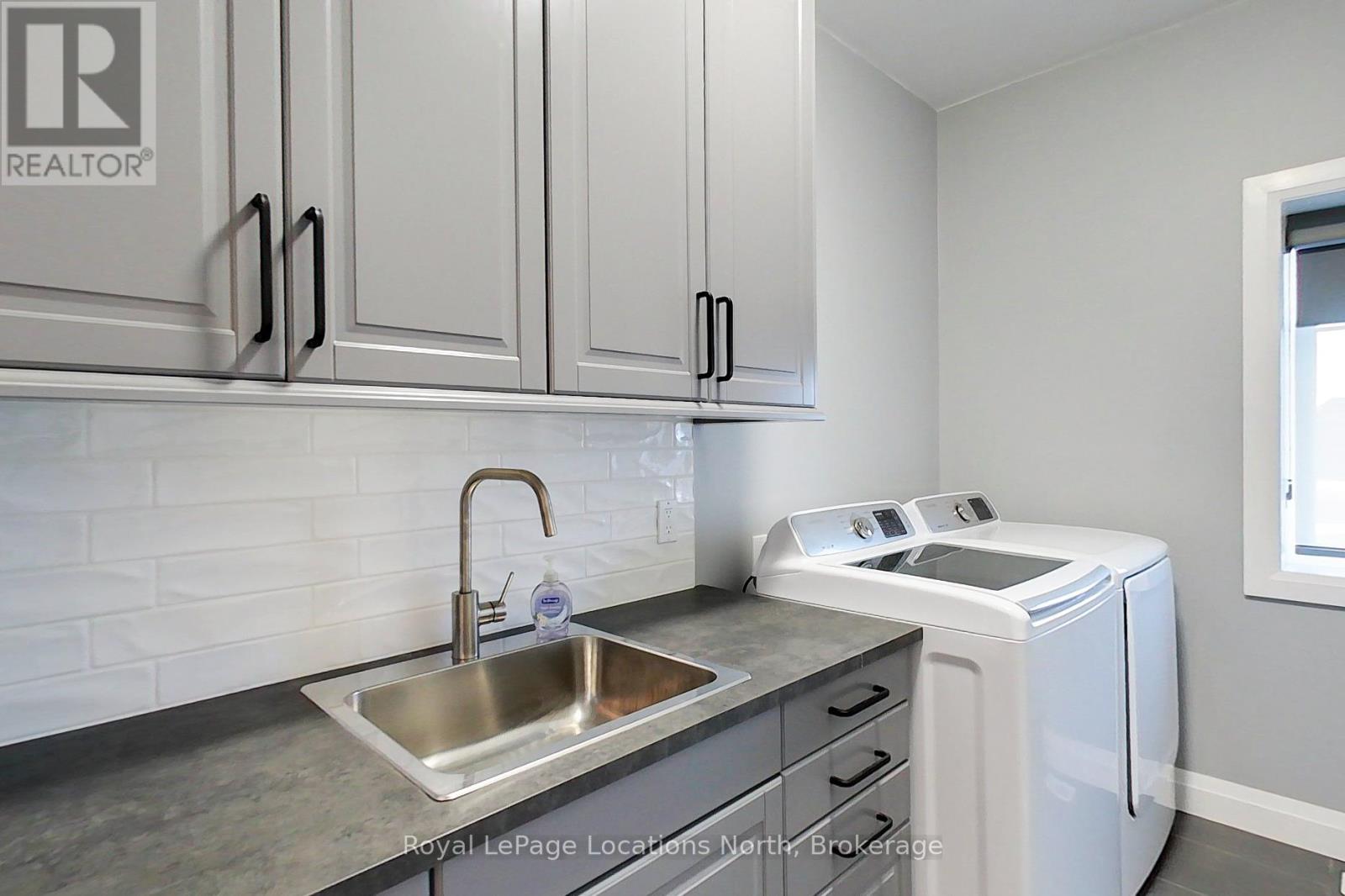 109 ROBERTSON AVENUE - 13