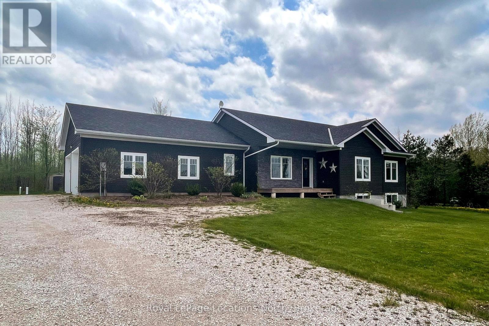 109 ROBERTSON AVENUE - Image 2