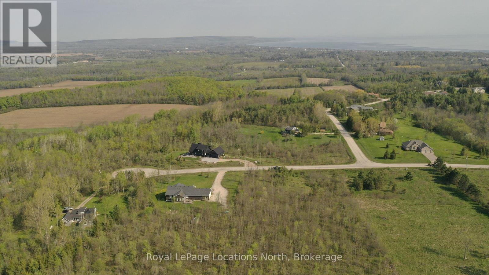 109 ROBERTSON AVENUE - 35