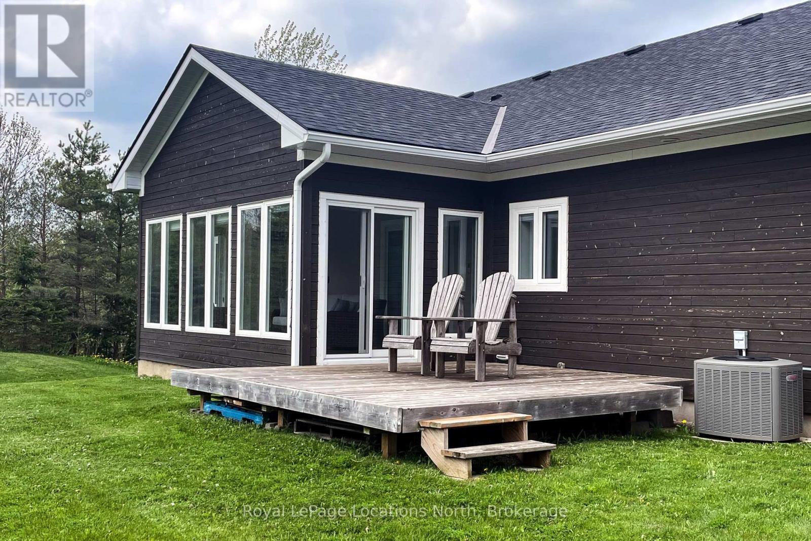 109 ROBERTSON AVENUE - 4