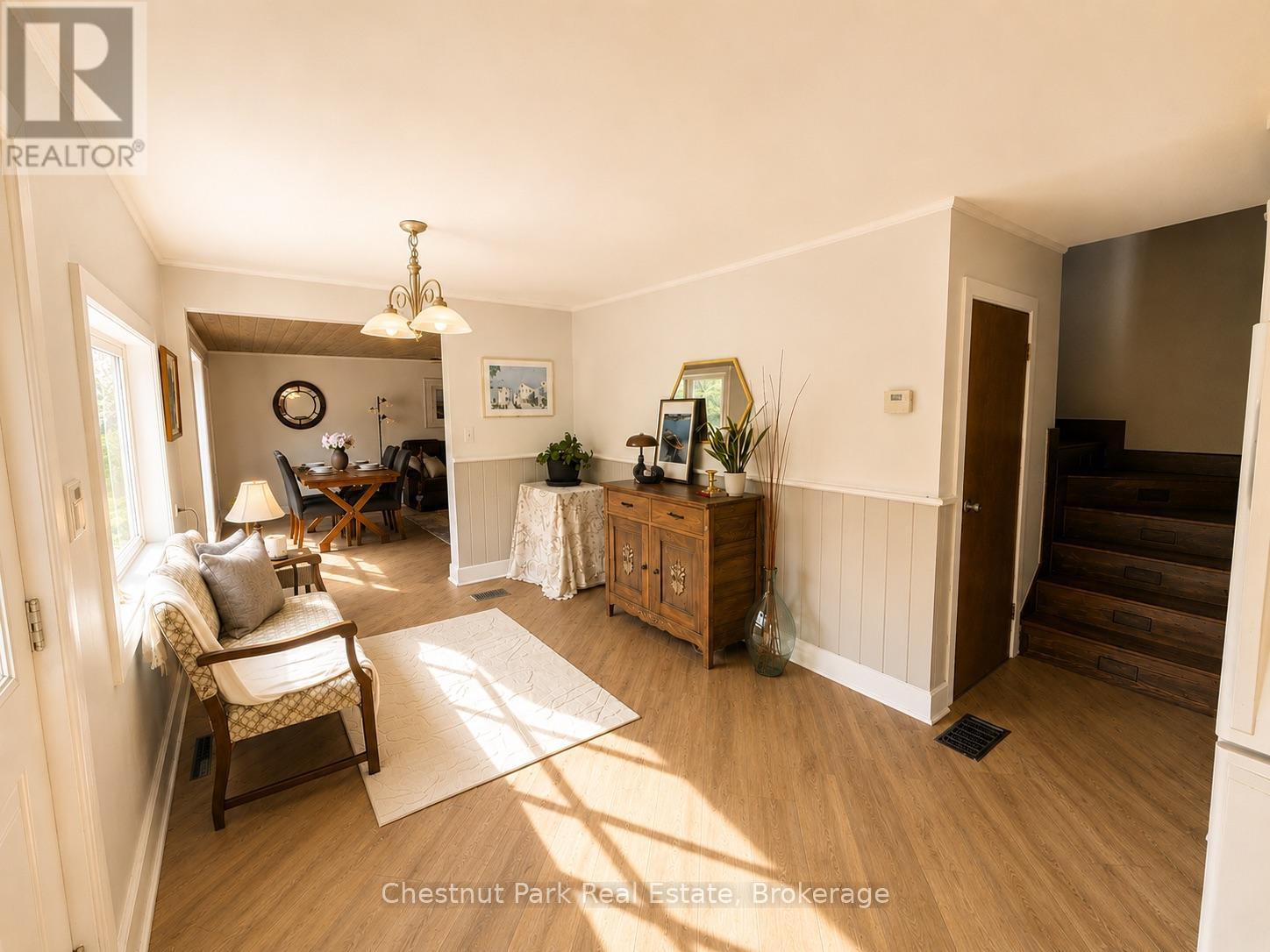 12 FERNDALE ROAD - 13