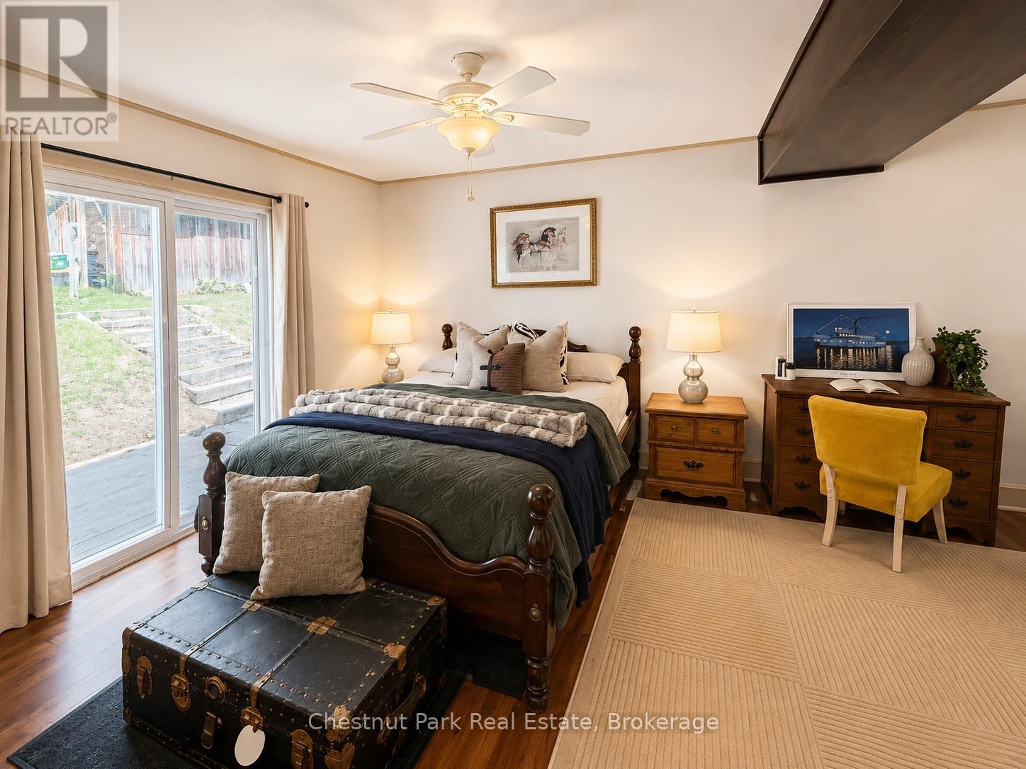 12 FERNDALE ROAD - 30