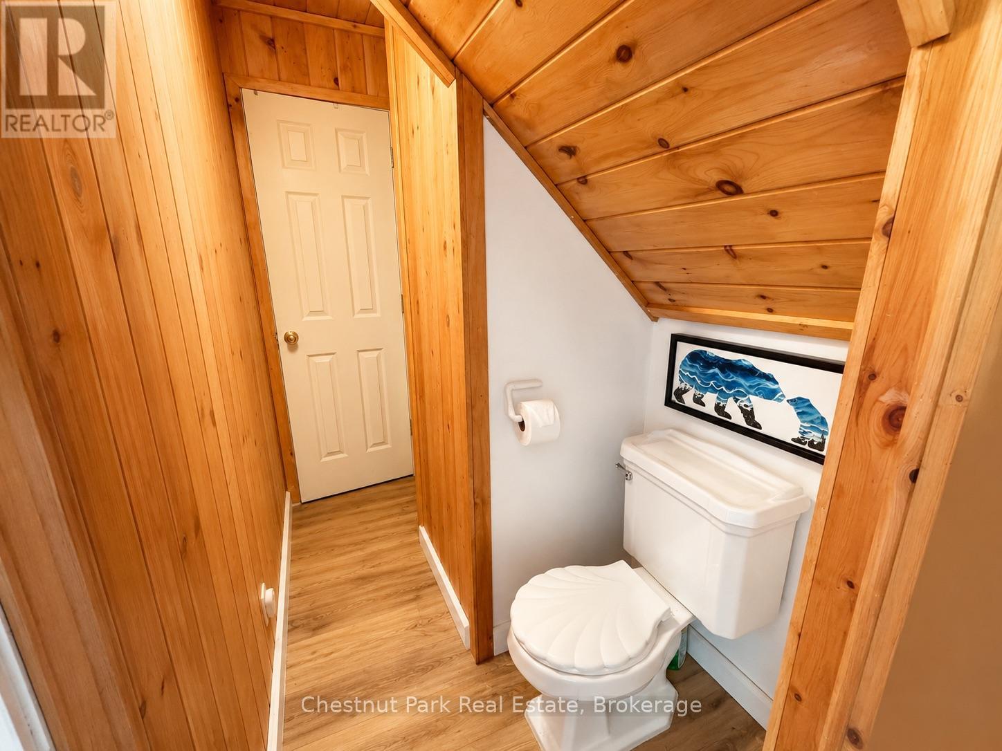 12 FERNDALE ROAD - 7